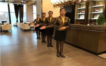 服务员述职报告7篇