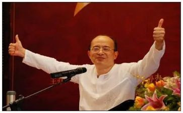 关注世界的作文7篇