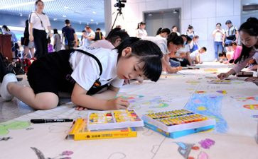 教幼儿绘画教案参考6篇