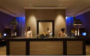 年终前台工作总结精选5篇