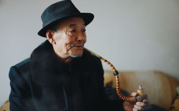 写关于外公的作文推荐7篇