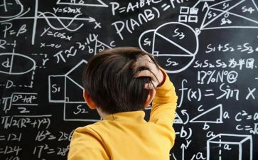 记忆里的事作文600字最新5篇