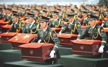 观看张从顺·张子权先进事迹7篇