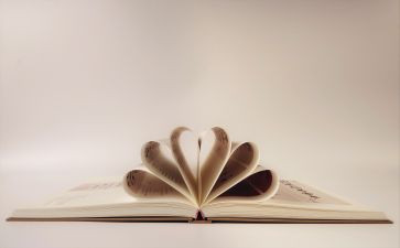 讲名著作文模板5篇